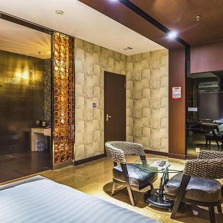 Qingdao Heng Bo Hotel Exterior photo