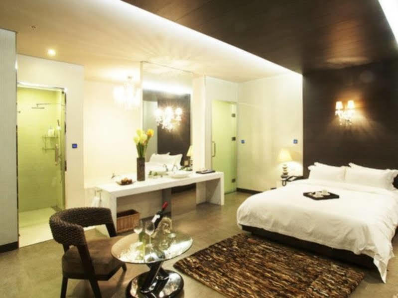 Qingdao Heng Bo Hotel Exterior photo