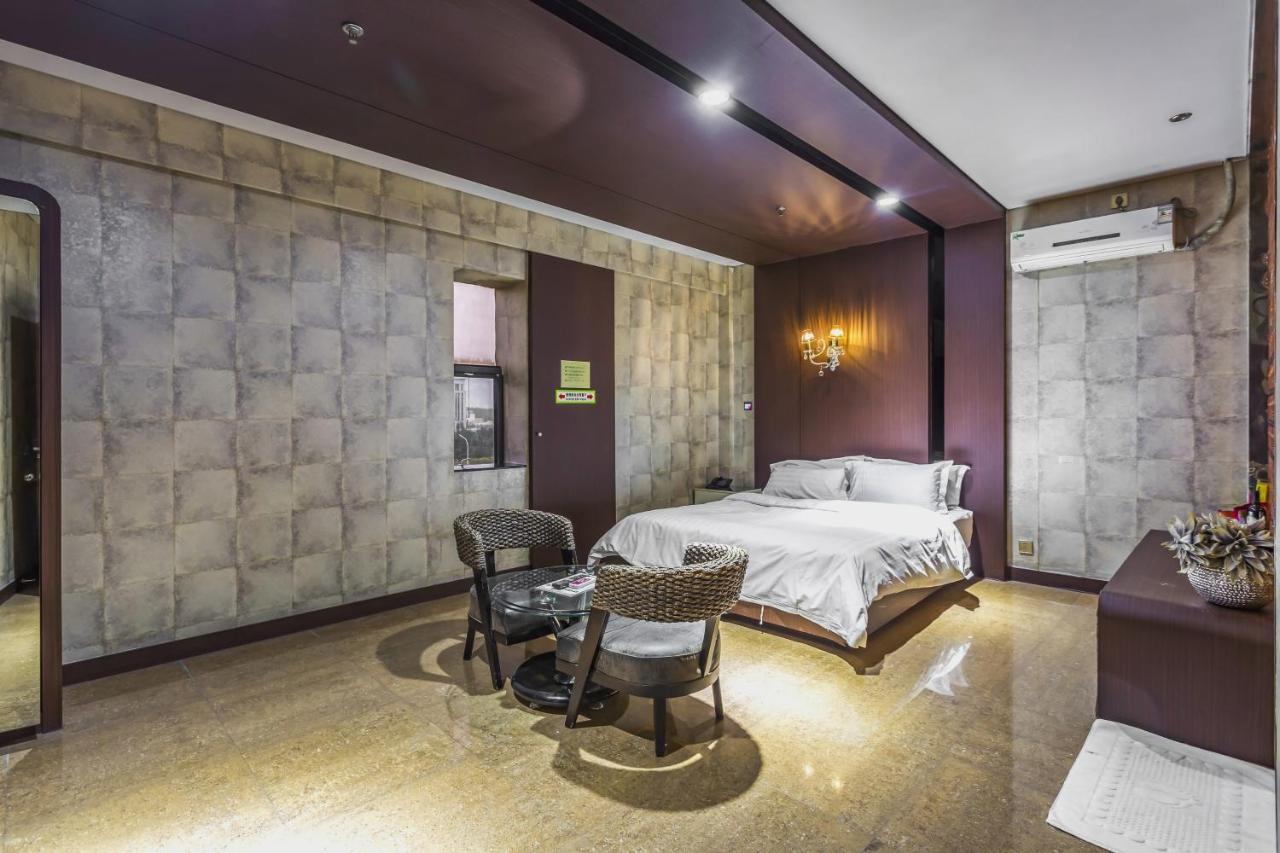 Qingdao Heng Bo Hotel Exterior photo